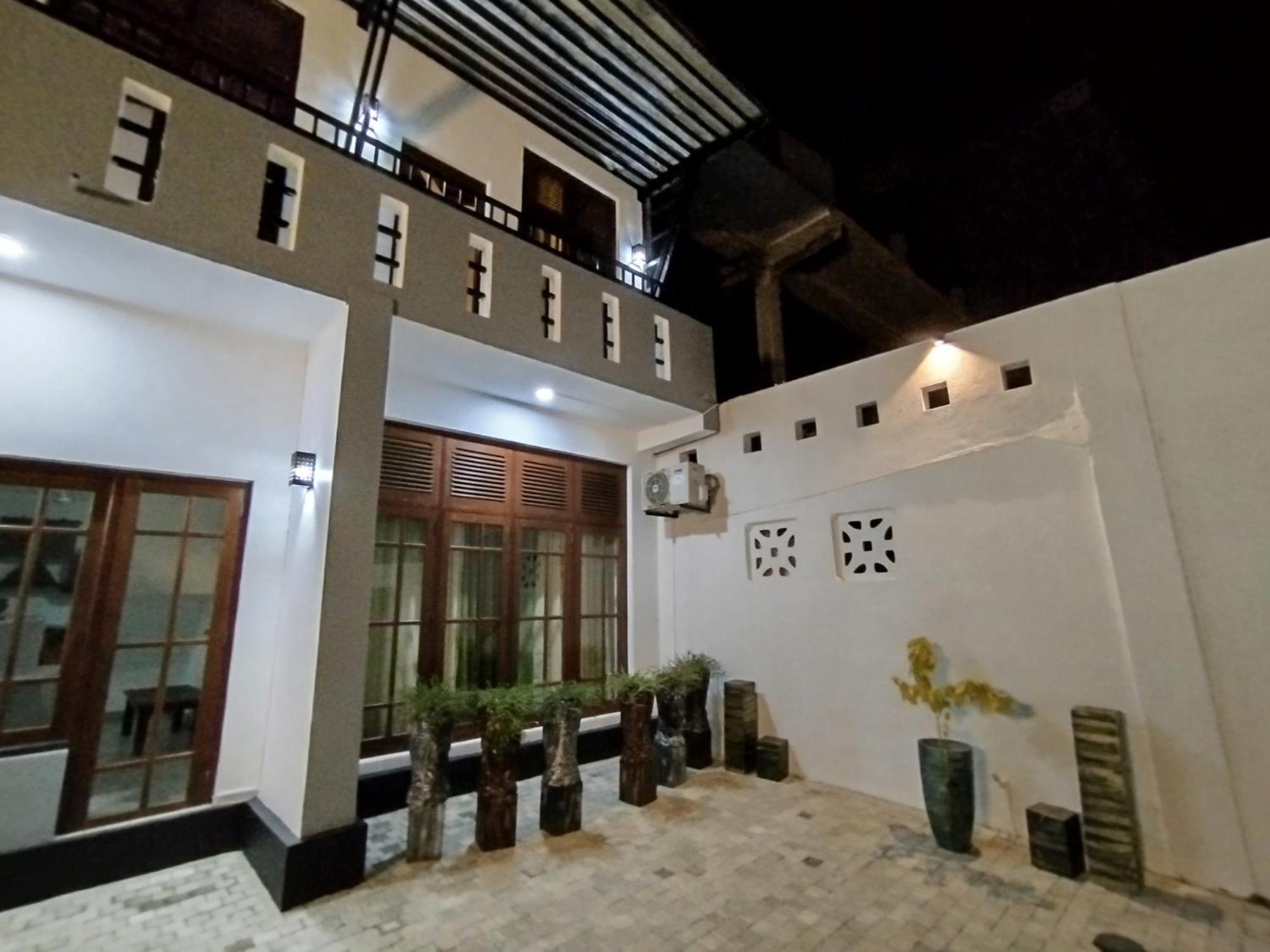 فندق Elzangi نيجومبو المظهر الخارجي الصورة